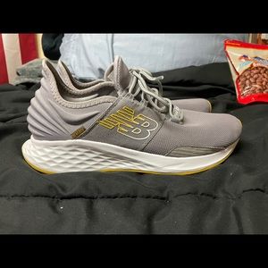 New Balance ROAV (MROAVFG1) Size 11